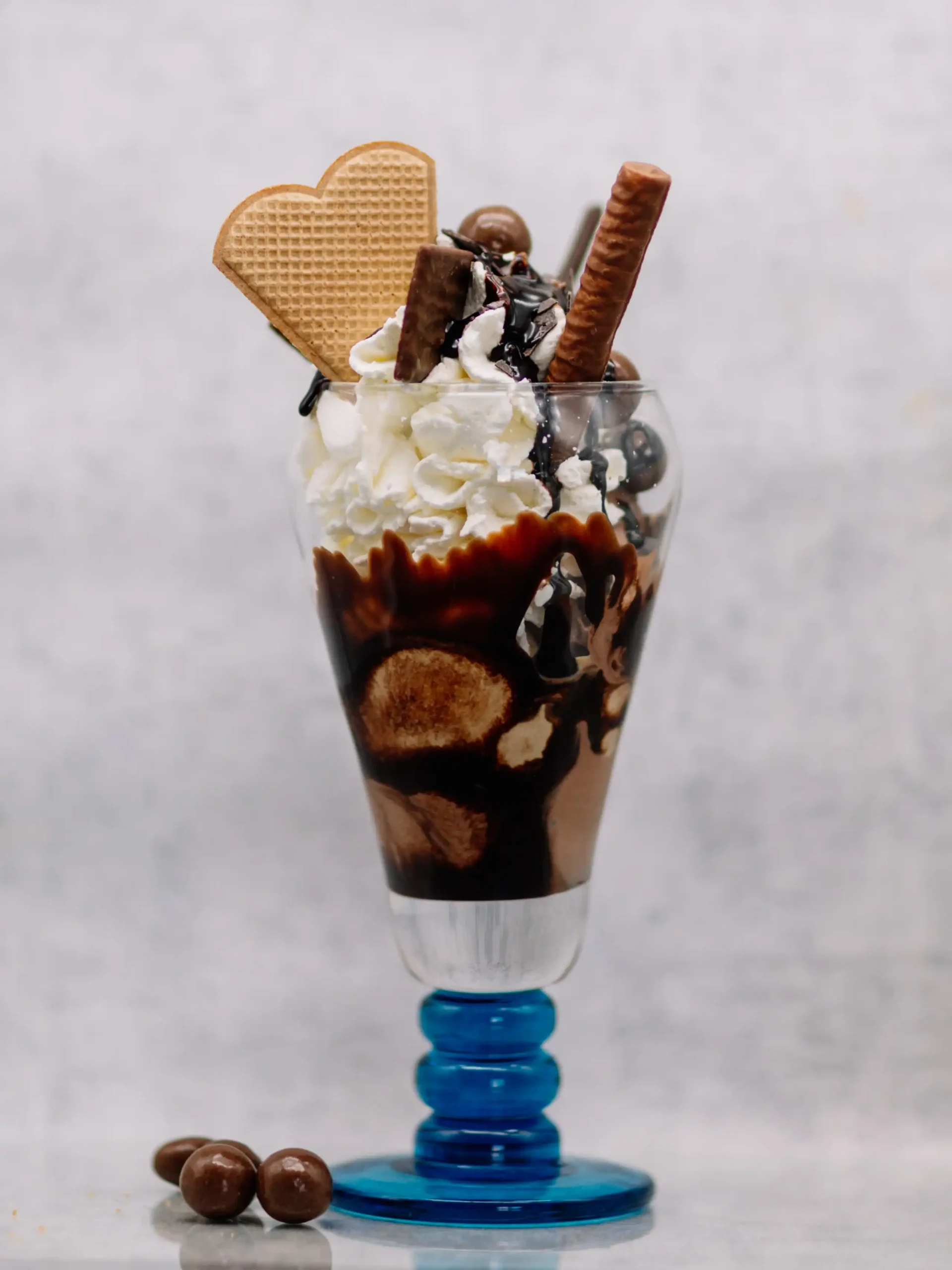 Schokoladen Becher scaled